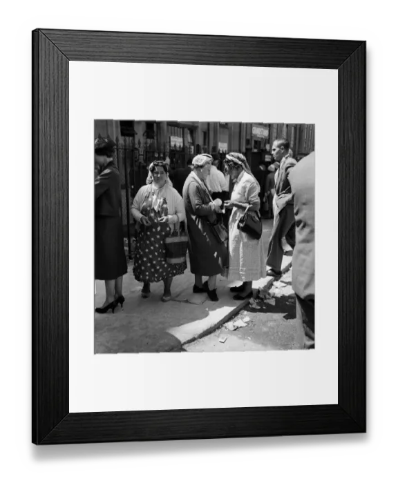 Framed Print : A scene at Derby Day at Epsom. 3rd June 1959 Framed Print : A scene at Derby Day at Epsom. 3rd June 1959