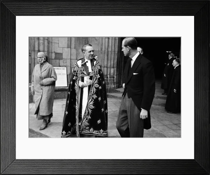 Framed Print : Memorial Service for Edwina Mountbatten, Countess Mountbatten of Burma at Westminster