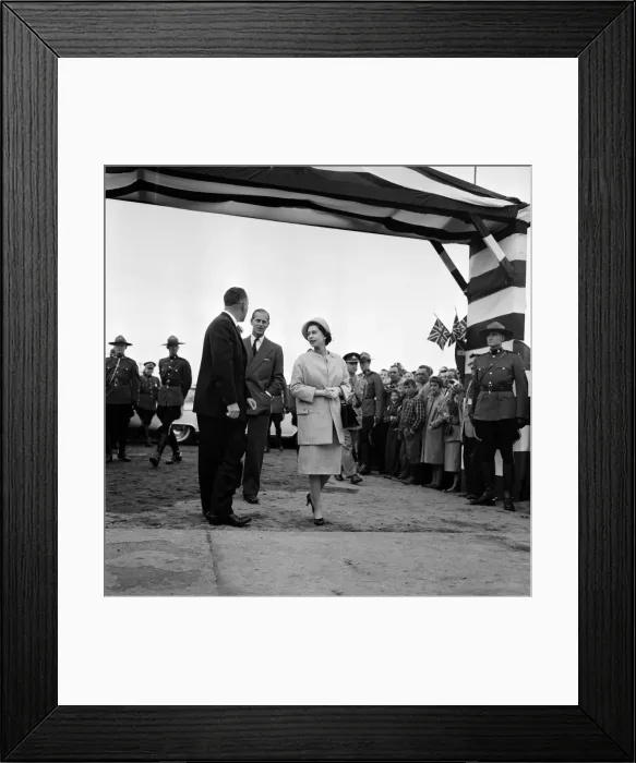 Framed Print : Queen Elizabeth II and The Duke of Edinburgh during her visit to Canada Framed Print : Queen Elizabeth II and The Duke of Edinburgh during her visit to Canada