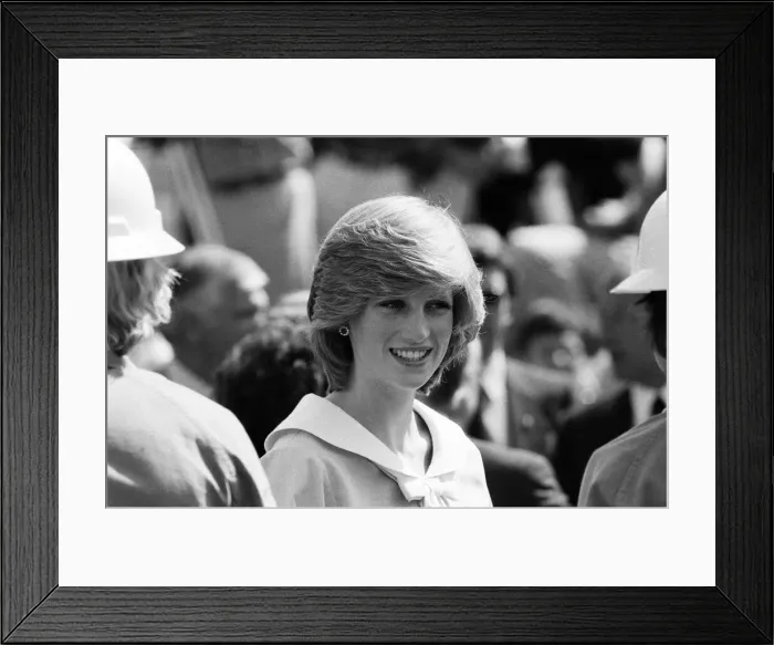 Framed Print : Diana, Princess of Wales visits Australia. March 1983 Framed Print : Diana, Princess of Wales visits Australia. March 1983