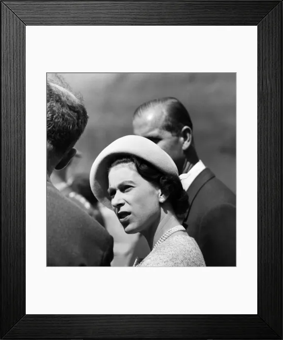 Framed Print : Queen Elizabeth II and The Duke of Edinburgh during their visit to Canada Framed Print : Queen Elizabeth II and The Duke of Edinburgh during their visit to Canada