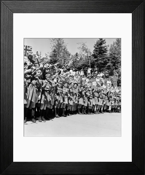 Framed Print : Queen Elizabeth II and The Duke of Edinburgh during her visit to Canada