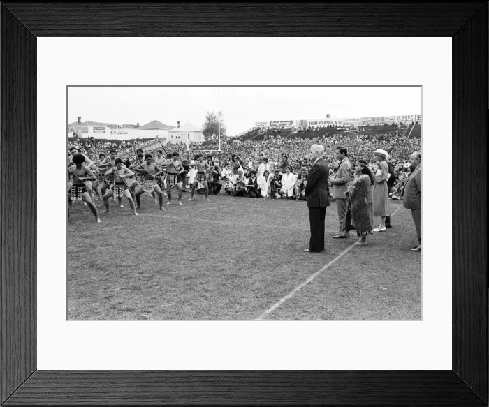 Framed Print : Charles, Prince of Wales and Diana, Princess of Wales visit Auckland, New Zealand Framed Print : Charles, Prince of Wales and Diana, Princess of Wales visit Auckland, New Zealand