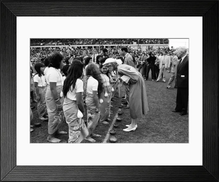 Framed Print : Diana, Princess of Wales visits Auckland, New Zealand. April 1983 Framed Print : Diana, Princess of Wales visits Auckland, New Zealand. April 1983