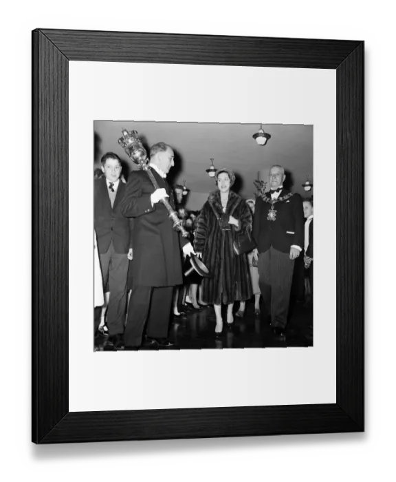 Framed Print : Princess Margaret opens St Judes School, Bethnal Green. 28th October 1959 Framed Print : Princess Margaret opens St Judes School, Bethnal Green. 28th October 1959