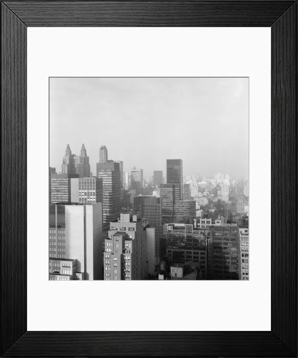 Framed Print : New York Scenes, Thursday 15th October 1964 Framed Print : New York Scenes, Thursday 15th October 1964