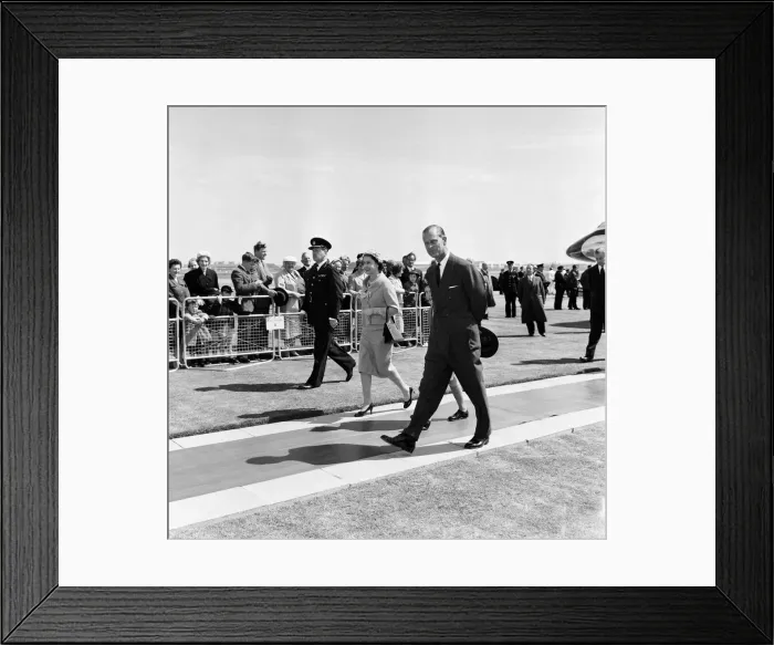 Framed Print : Queen Elizabeth II and Prince Charles were at London Airport to meet the Duke of Framed Print : Queen Elizabeth II and Prince Charles were at London Airport to meet the Duke of