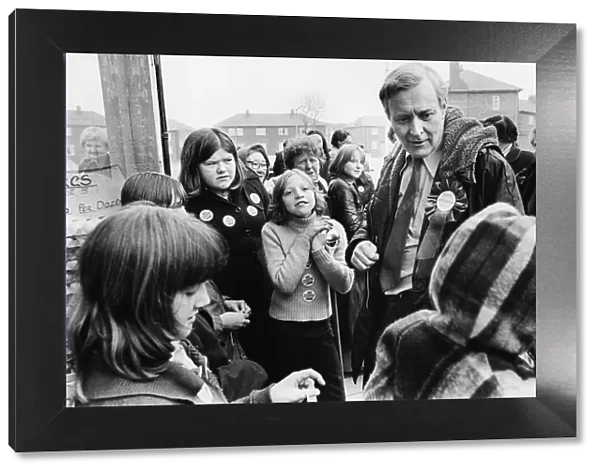 Tony Benn in North Shields making converts for the future