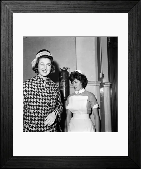 Framed Print : Princess Alexandra of Kent visits University College Hospital. 4th April 1962 Framed Print : Princess Alexandra of Kent visits University College Hospital. 4th April 1962