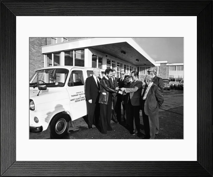 Framed Print : A coach is present to Thornaby Youth Centre. 1977