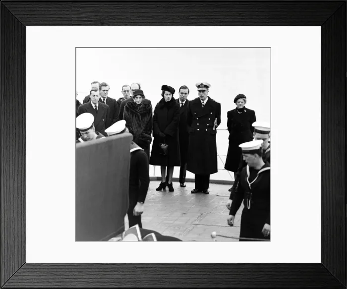 Framed Print : The funeral of Edwina Mountbatten, Countess Mountbatten of Burma aboard HMS Wakeful off