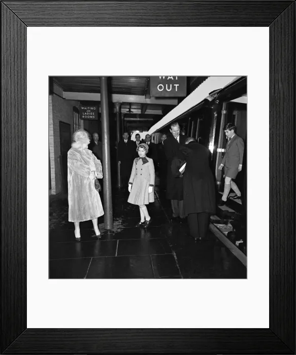 Framed Print : The wedding of Pamela Mountbatten and David Hicks at Romsey Abbey, Hampshire Framed Print : The wedding of Pamela Mountbatten and David Hicks at Romsey Abbey, Hampshire