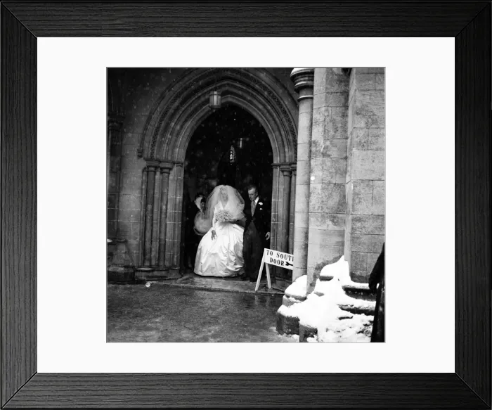Framed Print : The wedding of Pamela Mountbatten and David Hicks at Romsey Abbey, Hampshire Framed Print : The wedding of Pamela Mountbatten and David Hicks at Romsey Abbey, Hampshire