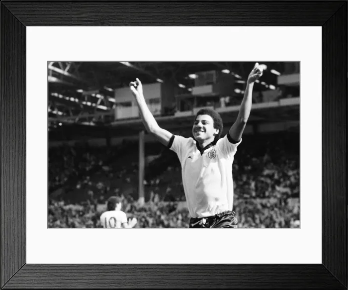 Framed Print : England v Netherlands Schoolboy International at Wembley Stadium, Saturday 9th June 1984 Framed Print : England v Netherlands Schoolboy International at Wembley Stadium, Saturday 9th June 1984