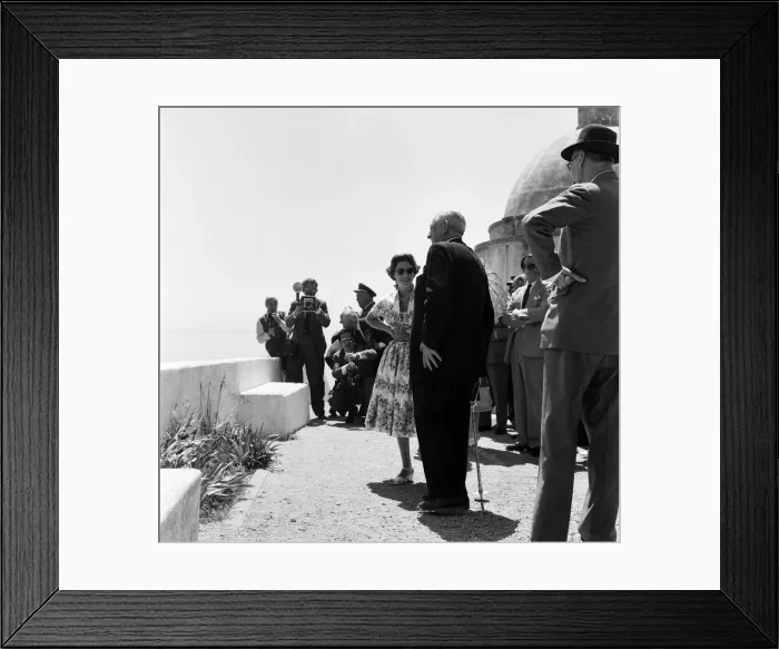 Framed Print : Princess Margaret visits the Duke of Palmelas estate, Portugal