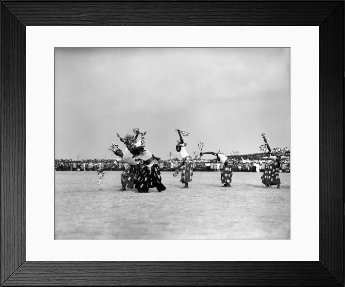 Framed Print : A group of Nigerian dancers who are performing in traditional costume for Queen Elizabeth