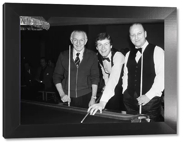 Snooker player Steve Davis (centre) with J. Evans (left) and A. Morrowe