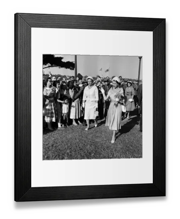 Framed Print : Queen Elizabeth II during the Royal tour of Canada. The Queen walks among the crowds of