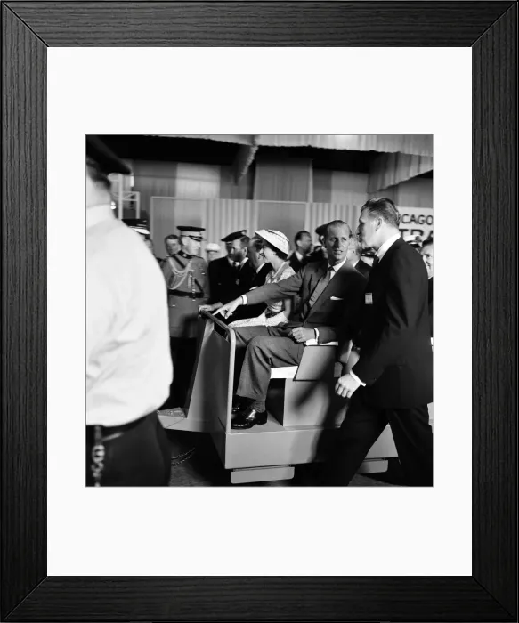 Framed Print : Queen Elizabeth II and Prince Philip, Duke of Edinburgh Royal tour of Canada Framed Print : Queen Elizabeth II and Prince Philip, Duke of Edinburgh Royal tour of Canada