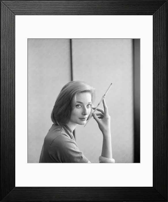 Framed Print : Tania Mallet, Model, 6th April 1961 Framed Print : Tania Mallet, Model, 6th April 1961