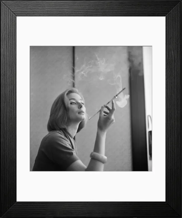 Framed Print : Tania Mallet, Model, 6th April 1961 Framed Print : Tania Mallet, Model, 6th April 1961