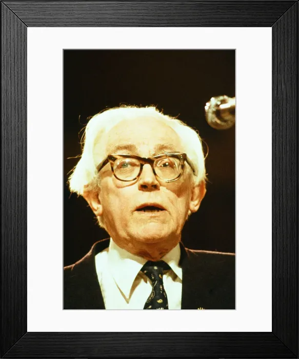 Framed Print : Leader of the Labour Party Michael Foot. September 1982 Framed Print : Leader of the Labour Party Michael Foot. September 1982