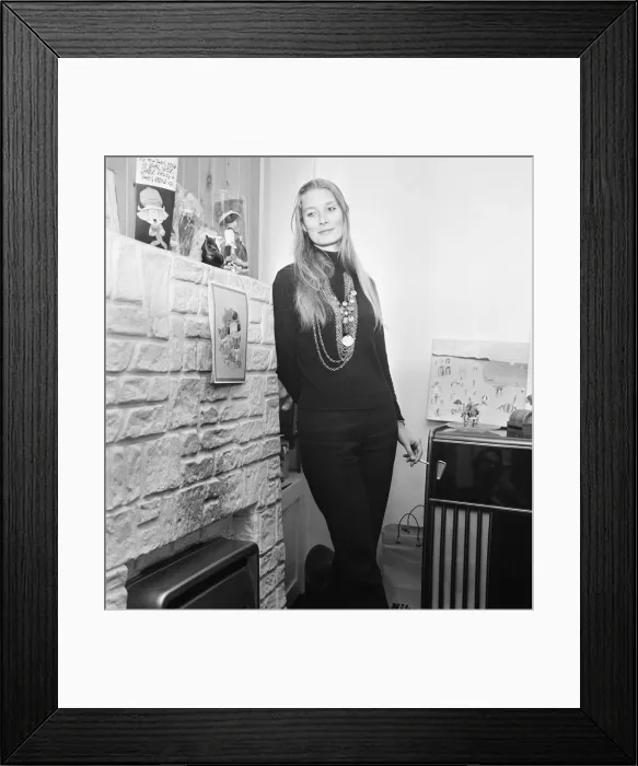 Framed Print : Tania Mallet, Model, 10th January 1970 Framed Print : Tania Mallet, Model, 10th January 1970