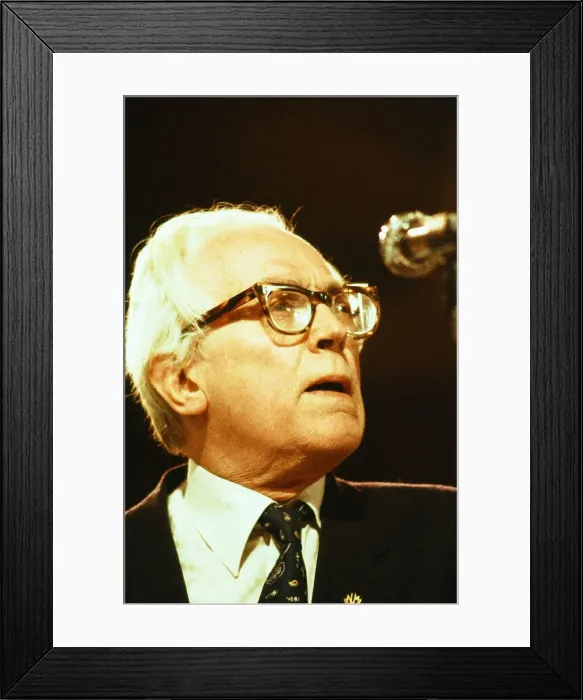 Framed Print : Leader of the Labour Party Michael Foot. September 1982 Framed Print : Leader of the Labour Party Michael Foot. September 1982