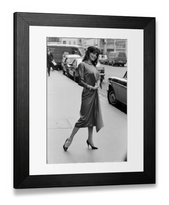 Framed Print : Model Jackie Jones, whose resemblance to Victoria Principal Framed Print : Model Jackie Jones, whose resemblance to Victoria Principal