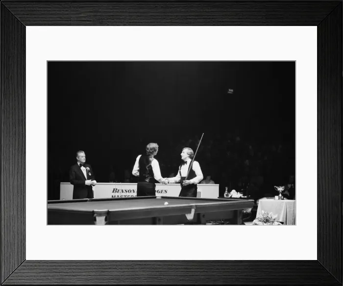 Framed Print : 1982 Benson & Hedges Masters Final, Steve Davis vs Terry Griffiths at Wembley
