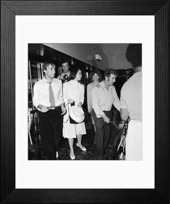 Framed Print : Koo Stark, Actress arriving at London Heathrow Airport, Wednesday 10th August 1983 Framed Print : Koo Stark, Actress arriving at London Heathrow Airport, Wednesday 10th August 1983