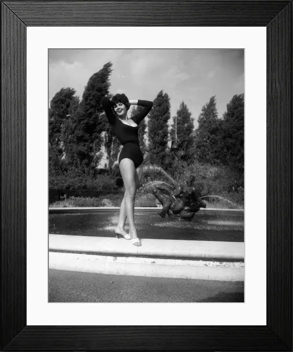 Framed Print : Nadja Regin, Serbian actress living in Marylebone, London Framed Print : Nadja Regin, Serbian actress living in Marylebone, London
