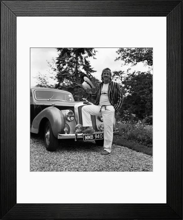 Framed Print : Ian Botham in his new role as fashion model, Birtles Hall, Cheshire. 7th June 1985