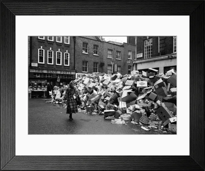 Framed Print : Piles of rubbish in Soho, London, during the dustmens strike. 30th January 1979 Framed Print : Piles of rubbish in Soho, London, during the dustmens strike. 30th January 1979