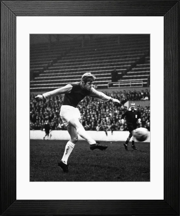 Framed Print : Harry Redknapp West Ham United football player 1968 Framed Print : Harry Redknapp West Ham United football player 1968