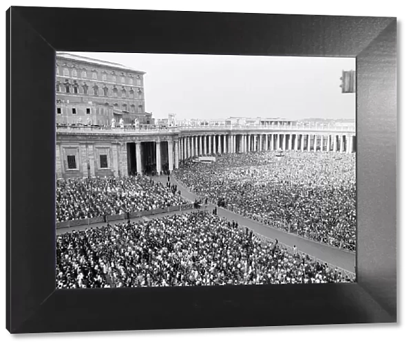The funeral of Pope Paul VI at St. Peters Basilica, Vatican City. 12th August 1978