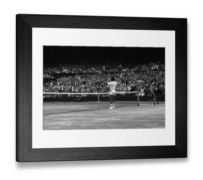 Framed Print : Arthur Ashe playing against Jimmy Connors in the Wimbledon Gentlemens Singles final