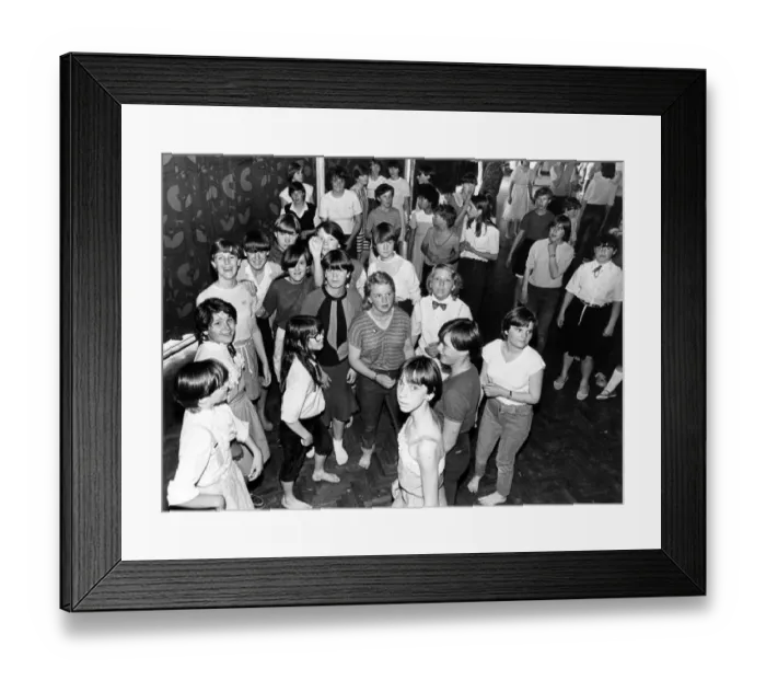 Framed Print : Pupils at Southlands School, Middlesbrough. 9th July 1982 Framed Print : Pupils at Southlands School, Middlesbrough. 9th July 1982