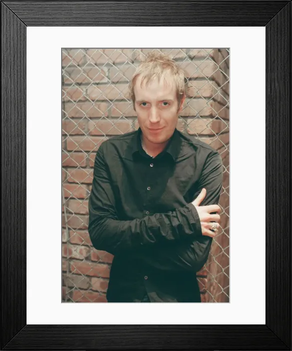 Framed Print : Picture shows Rhys Ifans. Rhys Ifans is a Welsh actor and musician Framed Print : Picture shows Rhys Ifans. Rhys Ifans is a Welsh actor and musician