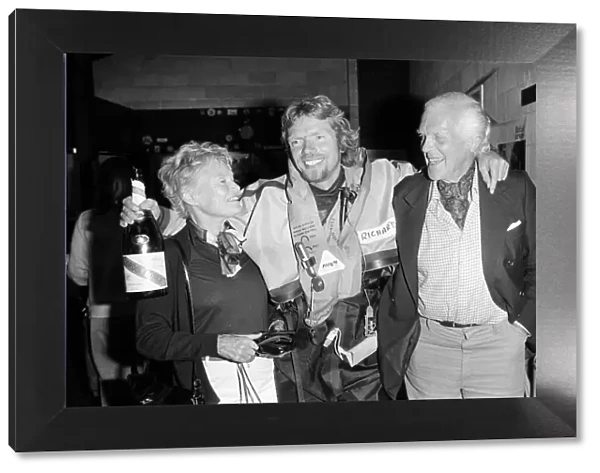 Richard Branson with his parents after being rescued from The Virgin Atlantic Challenger