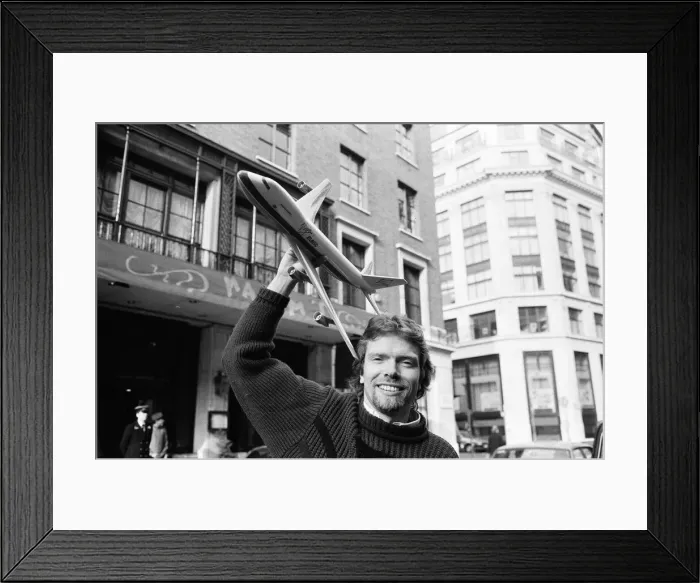 Framed Print : Richard Branson, boss of the Virgin Records empire, announces his latest venture - Virgin Framed Print : Richard Branson, boss of the Virgin Records empire, announces his latest venture - Virgin