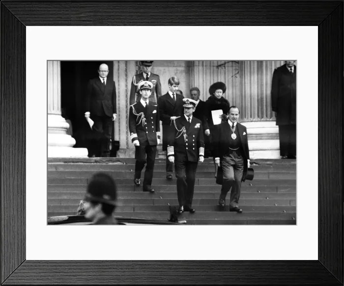 Framed Print : Memorial service for Louis Mountbatten, 1st Earl Mountbatten of Burma at St Paul Framed Print : Memorial service for Louis Mountbatten, 1st Earl Mountbatten of Burma at St Paul