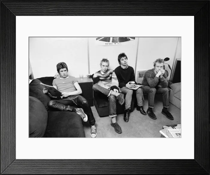 Framed Print : The Sex Pistols at their press conference, in response to growing criticism over their Framed Print : The Sex Pistols at their press conference, in response to growing criticism over their