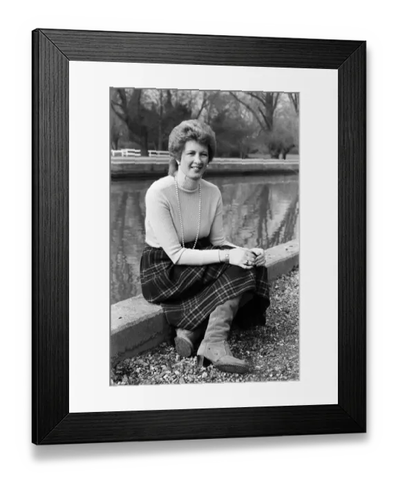 Framed Print : Linda Sawford, former lover of Elton John. She lived with Elton for around nine months in