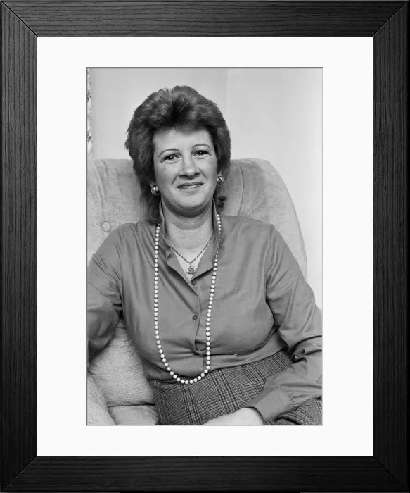Framed Print : Linda Sawford, former lover of Elton John. She lived with Elton for around nine months in Framed Print : Linda Sawford, former lover of Elton John. She lived with Elton for around nine months in