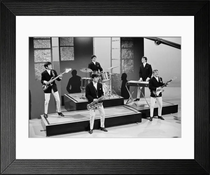 Framed Print : The Dave Clark Five performing in a studio. Circa 1964 Framed Print : The Dave Clark Five performing in a studio. Circa 1964