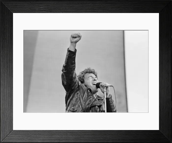 Framed Print : Bruce Springsteen performs at St James Park, Newcastle, United Kingdom Framed Print : Bruce Springsteen performs at St James Park, Newcastle, United Kingdom