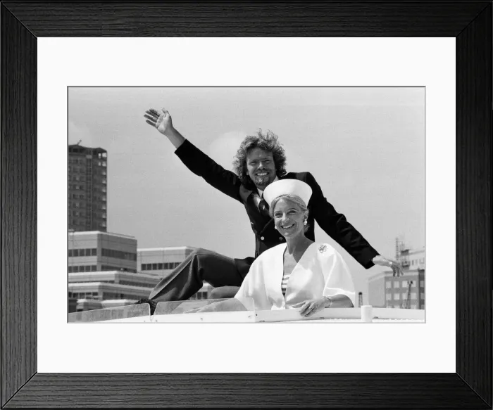 Framed Print : Record-breaking ocean racer Richard Branson powers his Framed Print : Record-breaking ocean racer Richard Branson powers his