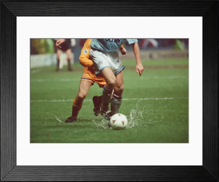 Framed Print : Manchester City verses Leicester City, at Maine Road, Manchester, United Kingdom Framed Print : Manchester City verses Leicester City, at Maine Road, Manchester, United Kingdom