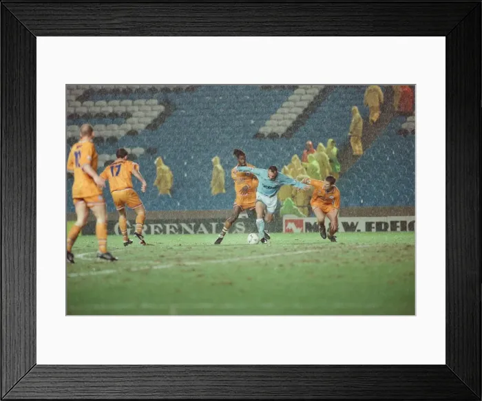 Framed Print : Manchester City verses Leicester City, at Maine Road, Manchester, United Kingdom Framed Print : Manchester City verses Leicester City, at Maine Road, Manchester, United Kingdom